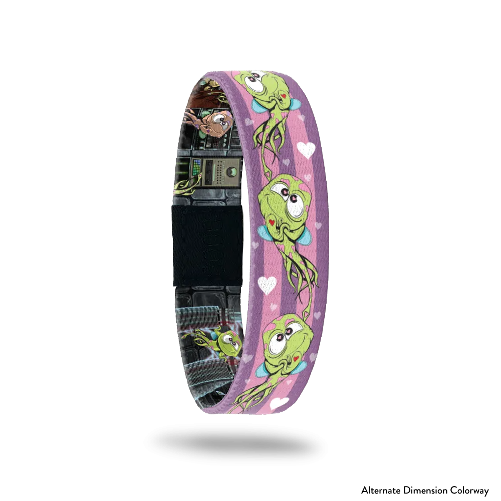 2021 - Day 10 -  Leon Lovestruck Bracelet