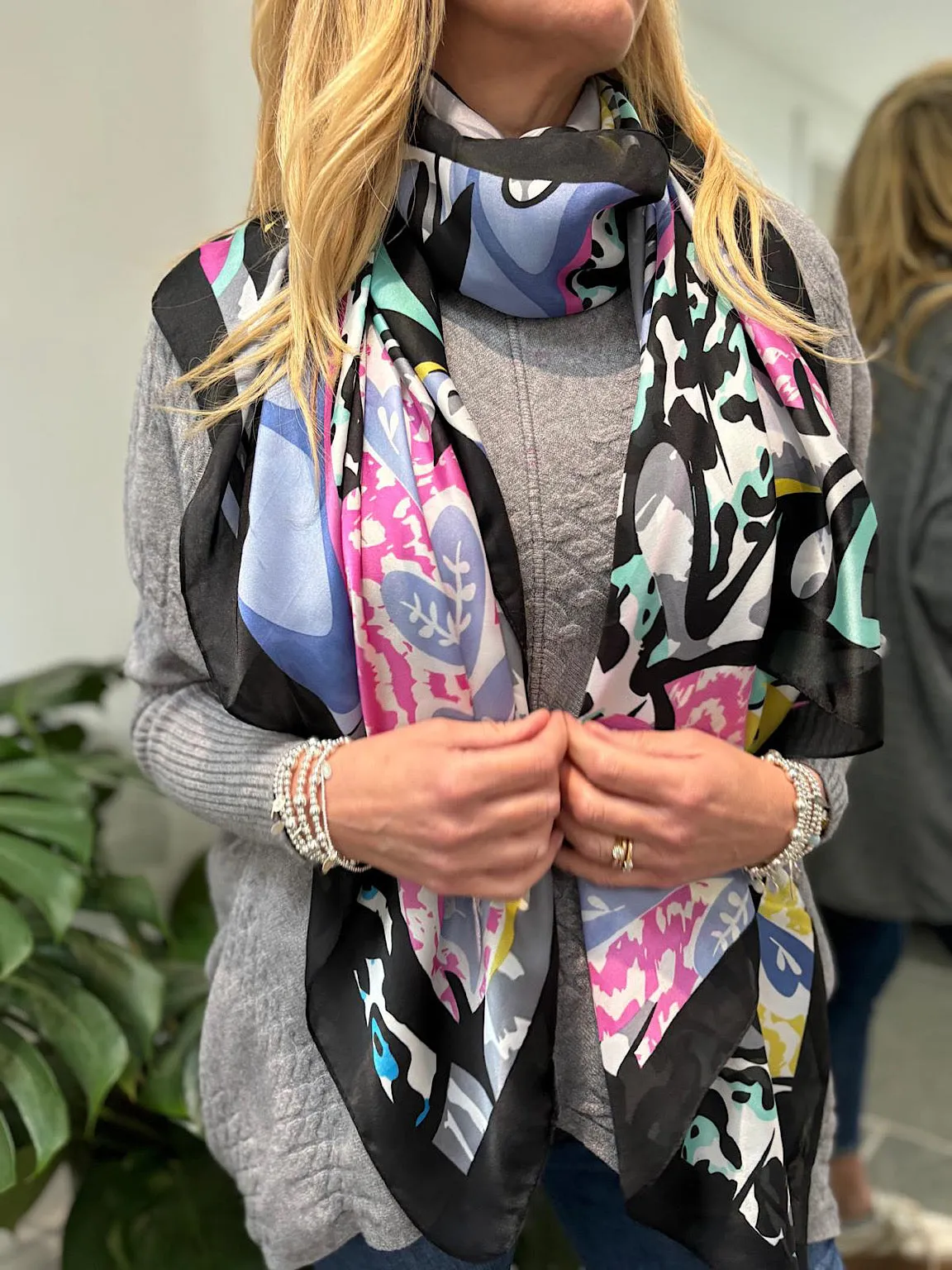 Black Vibrant Leaf Silk Blend Scarf