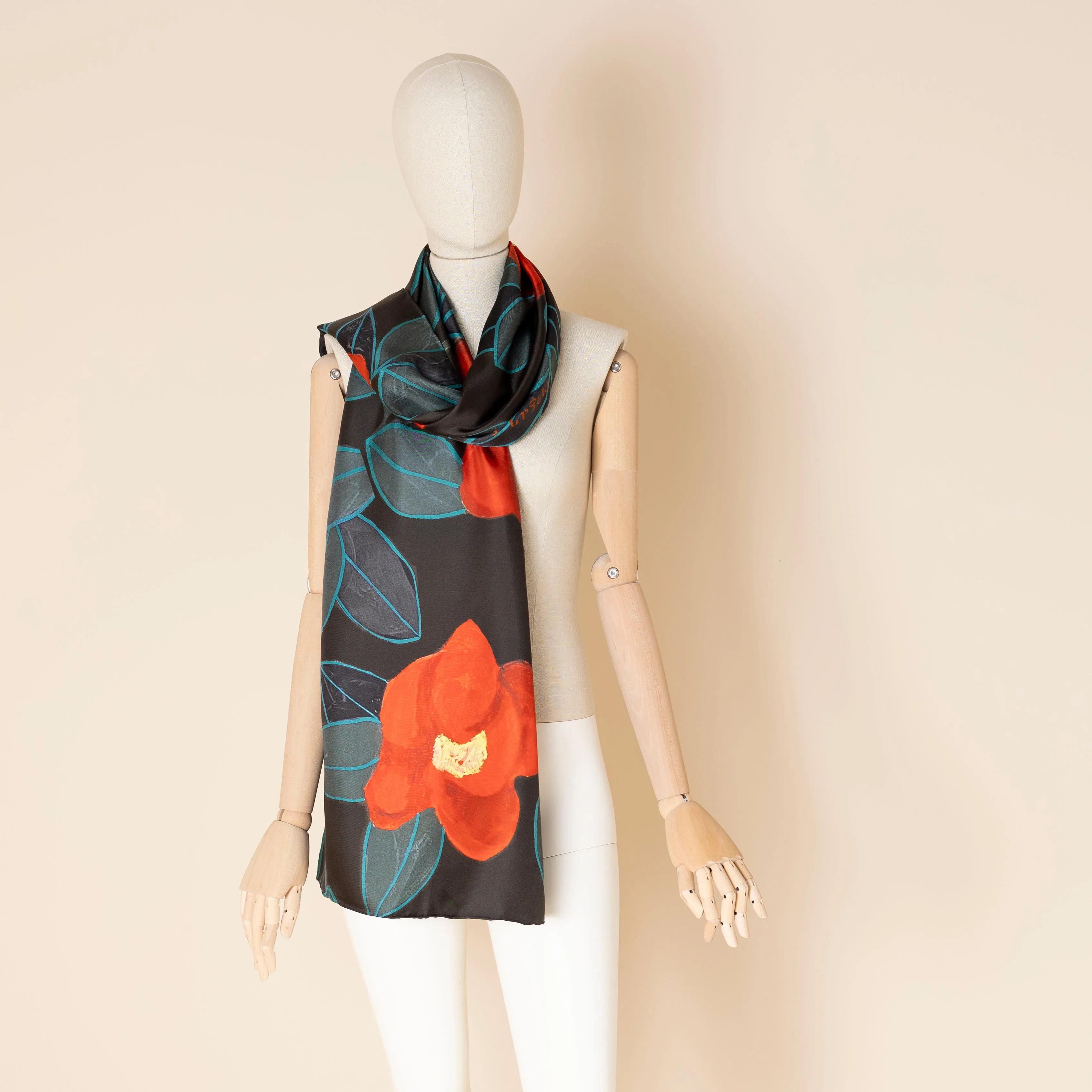 camelias rectangle silk scarf