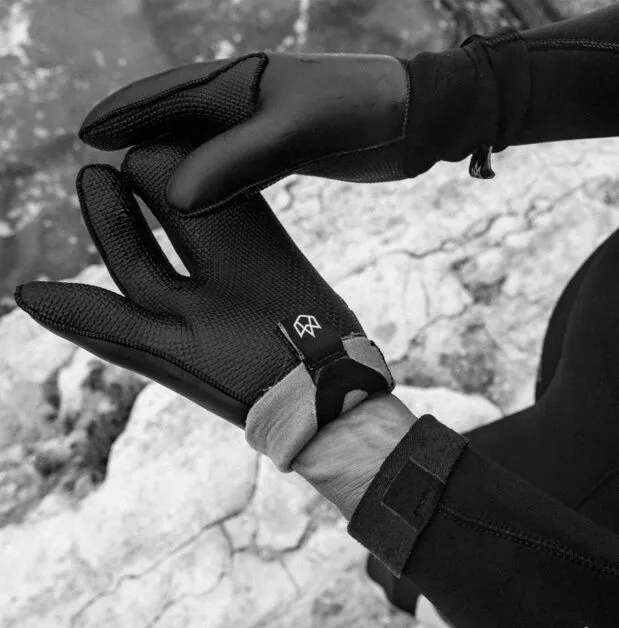Magma Lobster 2/5mm Gloves - 2024