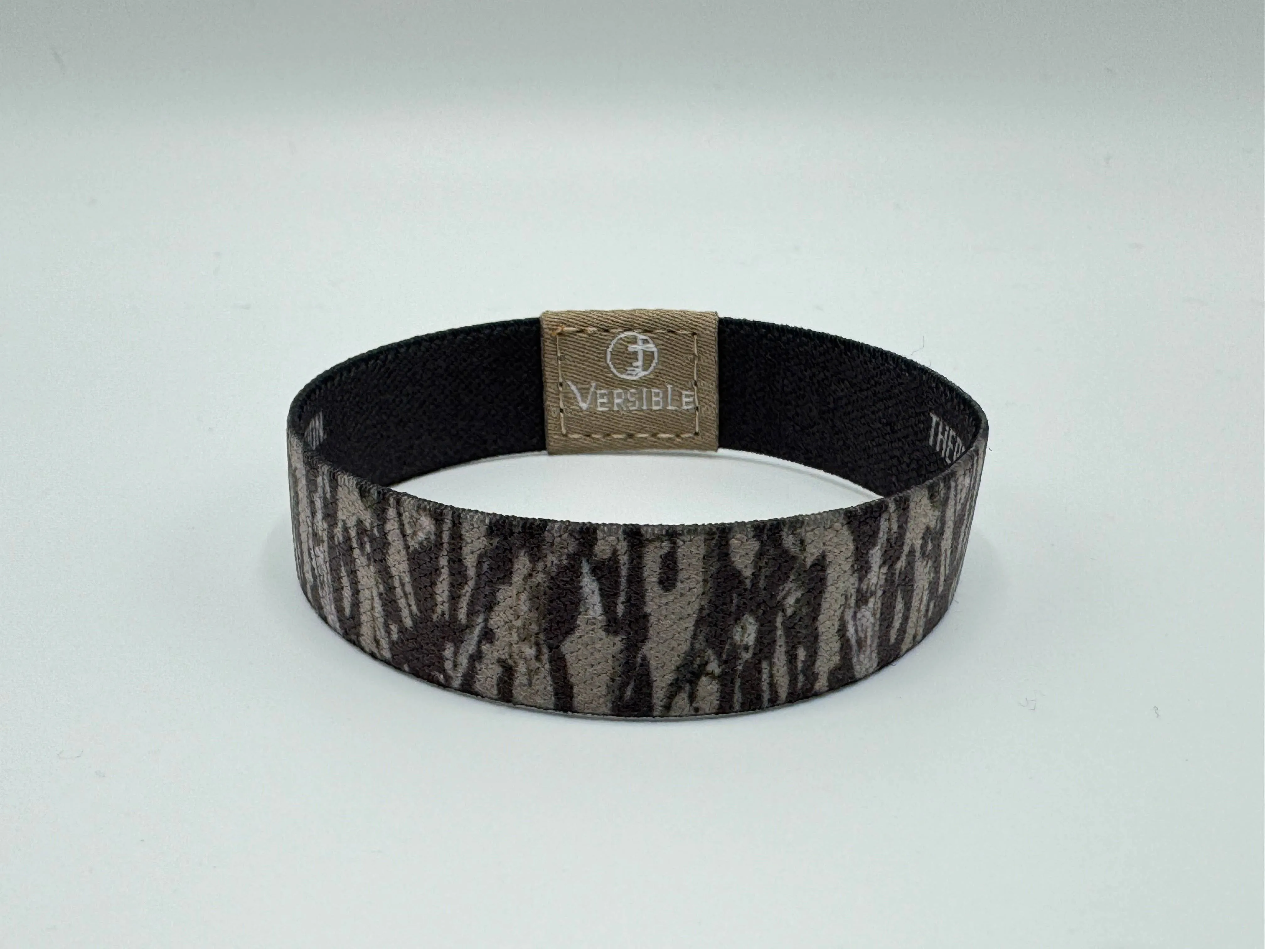 Versible Wristbands - Tree Bark Camo / 2 Corinthians 5:17