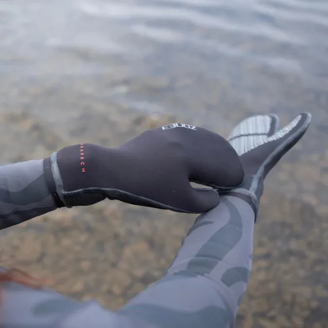 Zone3 Thermo Tech Warmth Swim Mitts